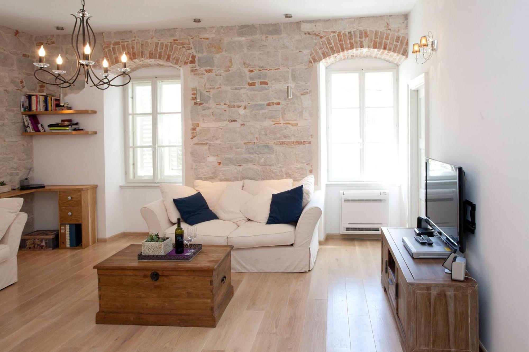 Stylish Theatre Apartments Split Luaran gambar