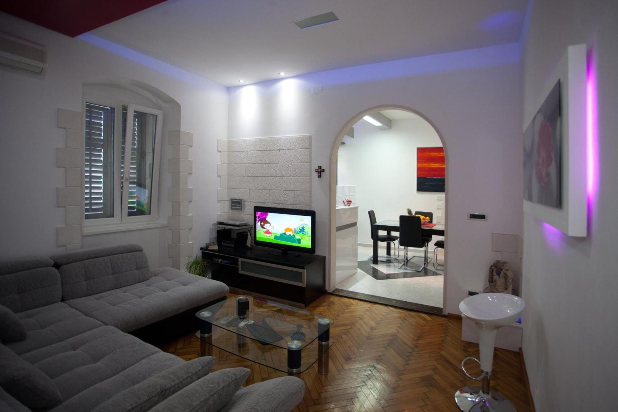 Stylish Theatre Apartments Split Luaran gambar