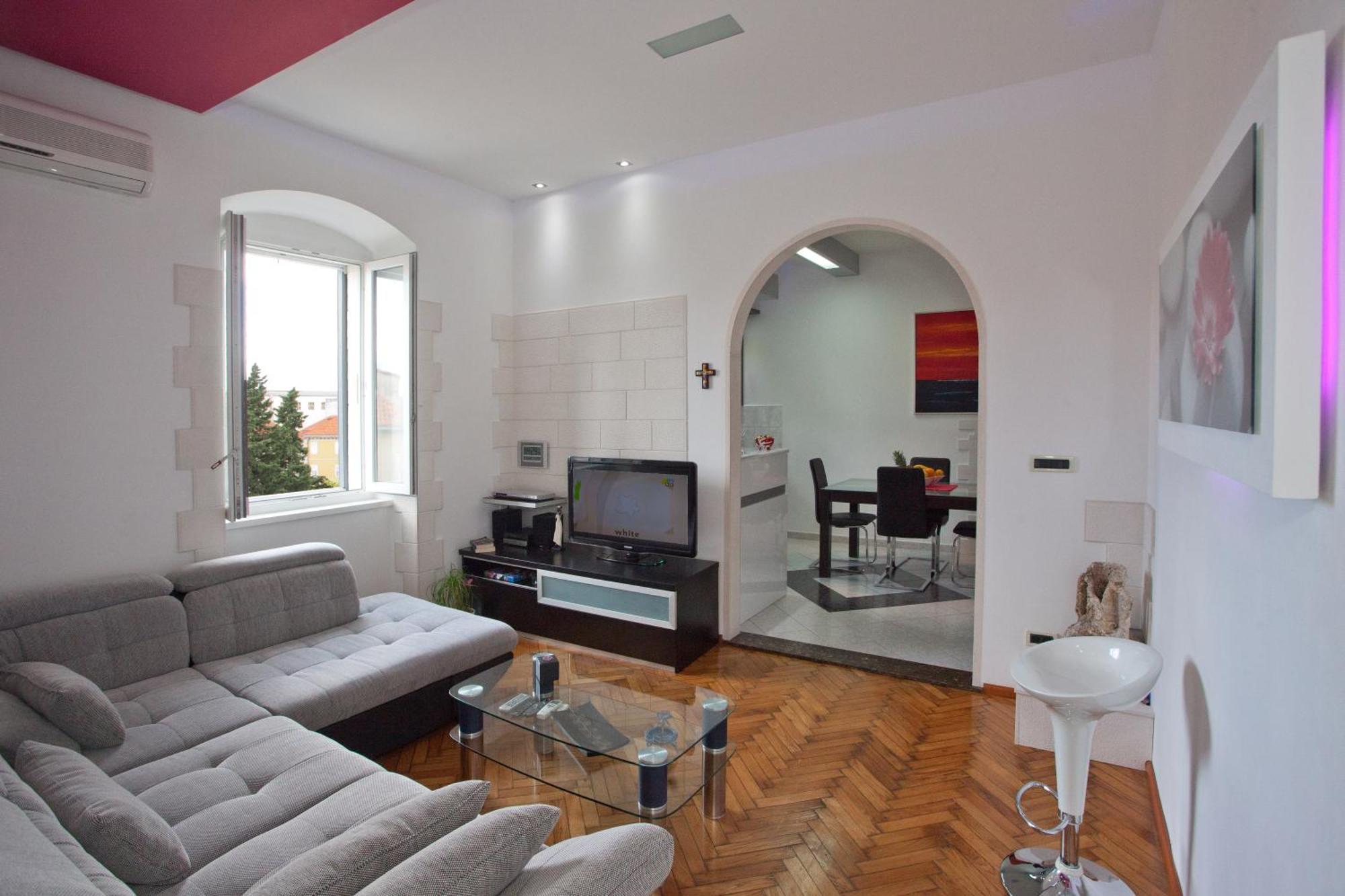 Stylish Theatre Apartments Split Luaran gambar